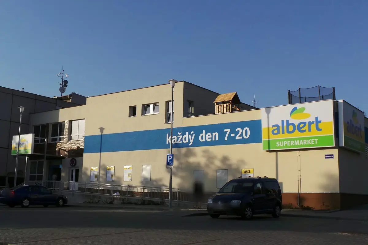 Albert Supermarket